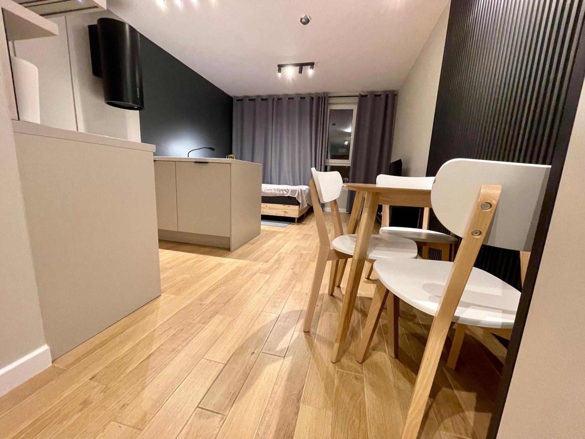 Appartement Time&House Pileckiego Przy Centrum Onkologi I Klinice Novum Apartament Na Wylacznosc Pokoj,Sypialnia,Lozko, Lazienka,Kuchnia à Varsovie Extérieur photo