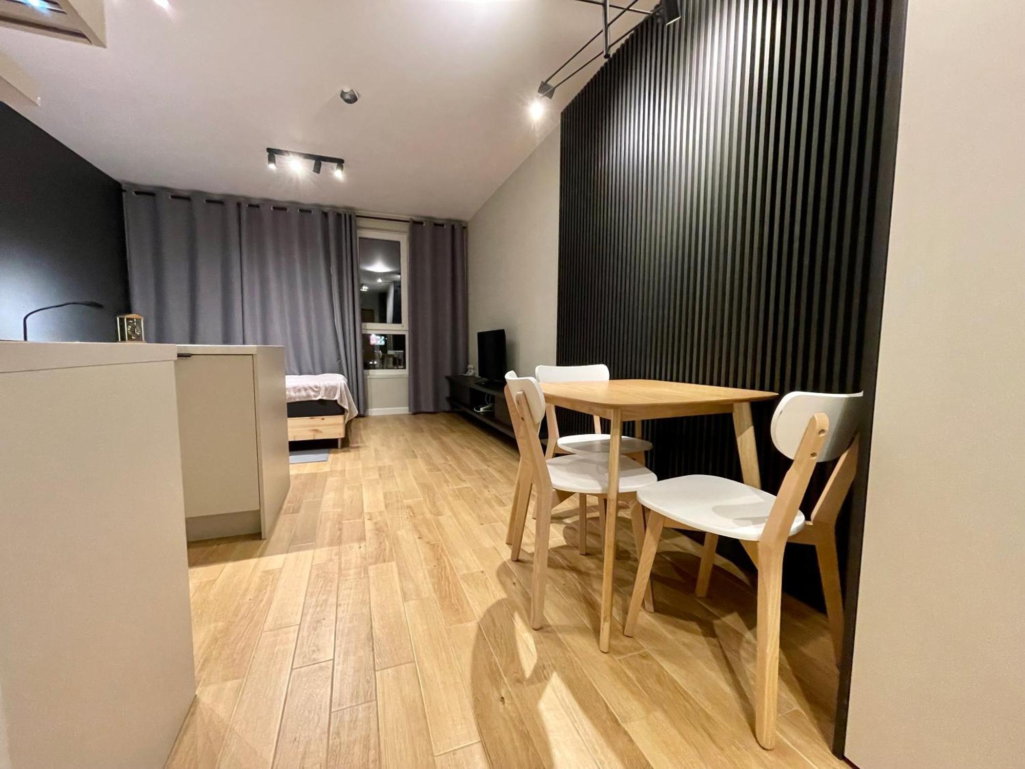 Appartement Time&House Pileckiego Przy Centrum Onkologi I Klinice Novum Apartament Na Wylacznosc Pokoj,Sypialnia,Lozko, Lazienka,Kuchnia à Varsovie Extérieur photo